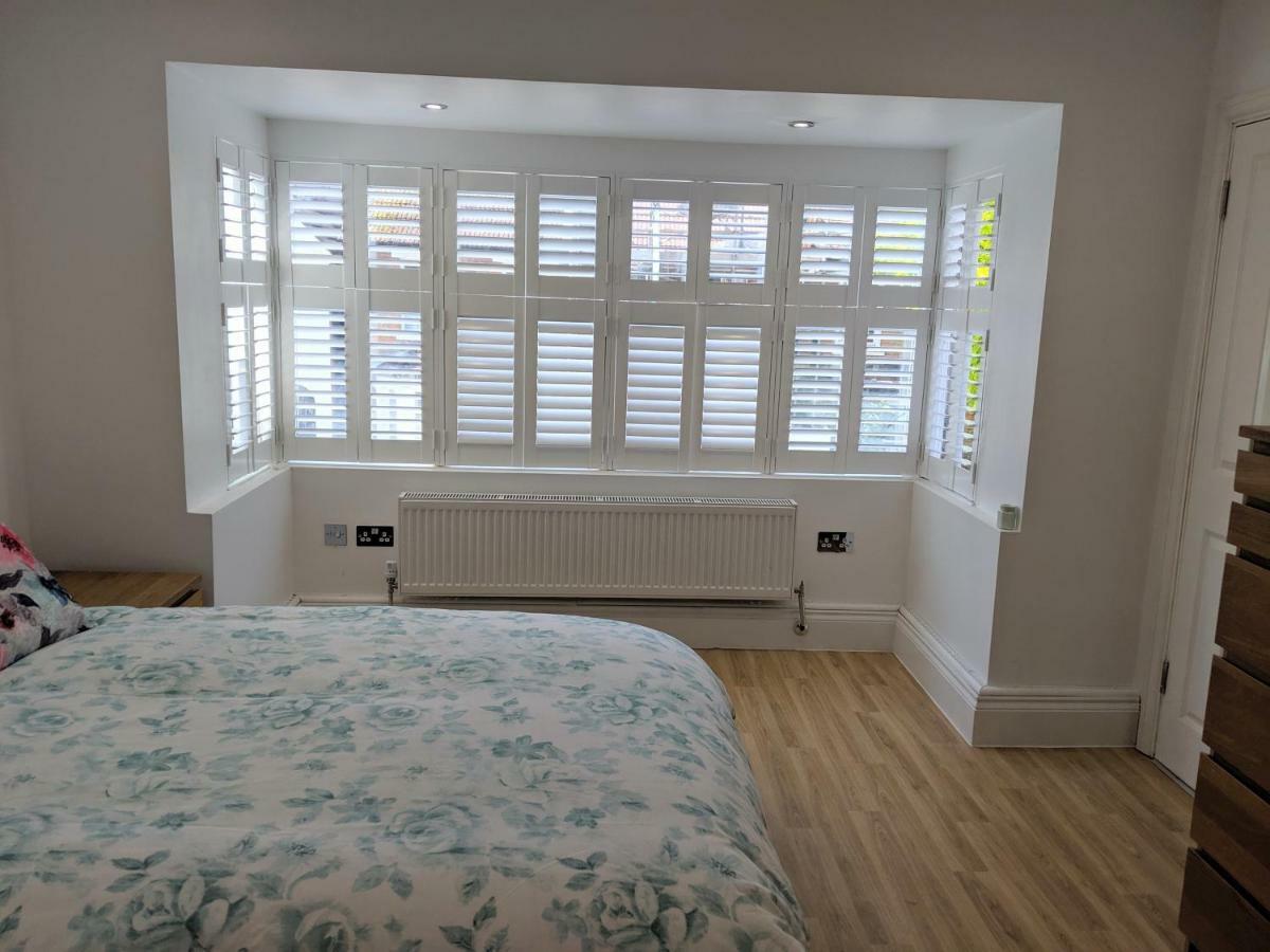 Spacious 2-Bed Apartment In Central Kingston Near Richmond Park Kingston upon Thames  Kültér fotó